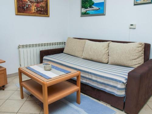 Lozna Apartment – Photos 4