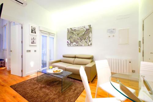 Prado Suite