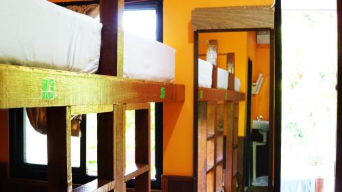 Dviaukštė lova arba lovos apgyvendinimo įstaigoje Yoghurt Home Hostel