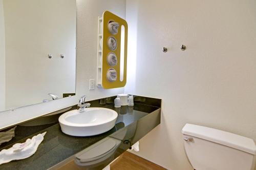 Motel 6-Roanoke, TX - Northlake - Speedway, Roanoke – Updated 2023 Prices