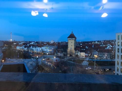 Nespecifikovaný výhled na destinaci Reutlingen nebo výhled na město při pohledu z penzionu