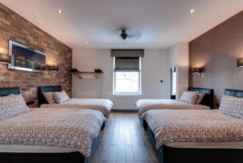 Tom Thumb Apartments photo 32