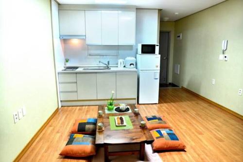 Dapur atau dapur kecil di Jeju Bada Wi Olle Pension