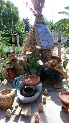 Κήπος έξω από το Nostress Guest House