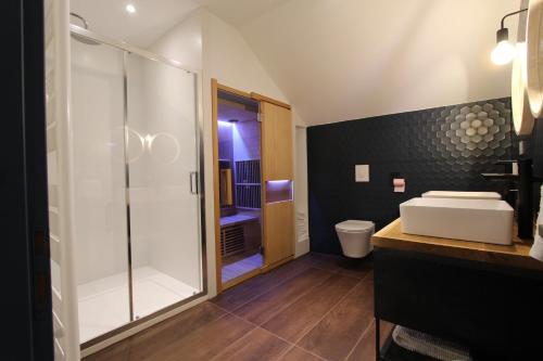 Ett badrum på La chouette d'or