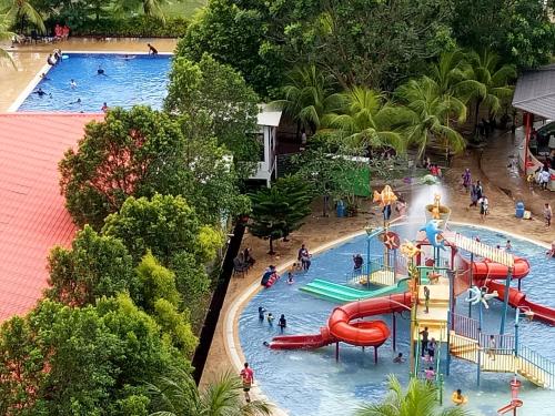 Gallery image of CT Homestay at Lagoon Park Resort in Melaka