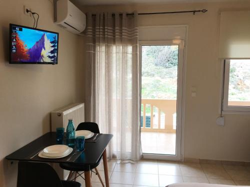 Koumpe Blue Sea View Apartment (2)