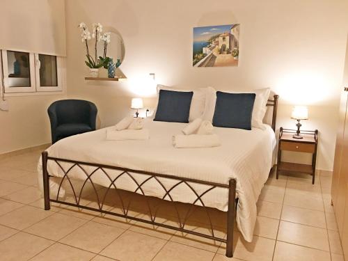 Koumpe Blue Sea View Apartment (2)