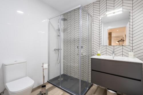 Koupelna v ubytování Apartamentos Centro en Recogidas, Granada