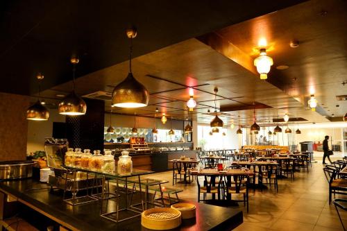Restaurant o iba pang lugar na makakainan sa Hotel Deccan Serai, HITEC CITY, HYDERABAD