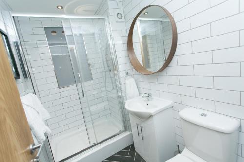 Malone Place Apartment – Photos 5