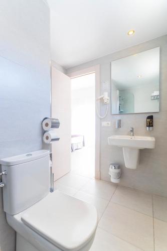 Ένα μπάνιο στο Diamante Paguera Boutique Hotel