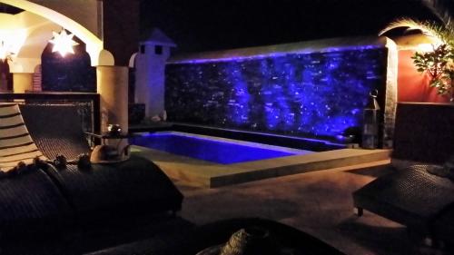 The swimming pool at or close to Riad Jenaï L'Authentique
