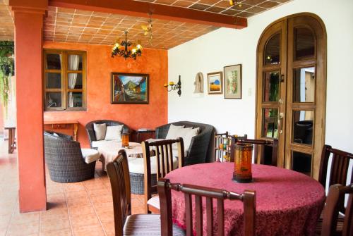 Photo de la galerie de l'établissement Villas Santa Ana, à Antigua Guatemala