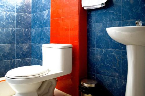Koupelna v ubytování Hostal Los Angeles