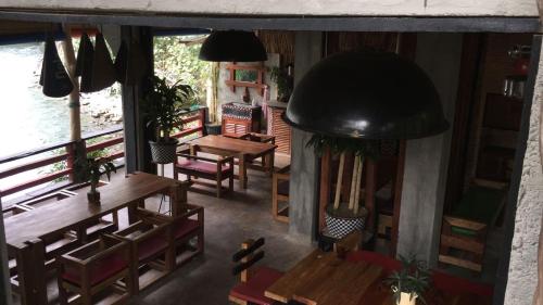 Gallery image of Waterstone Guesthouse in Bukit Lawang