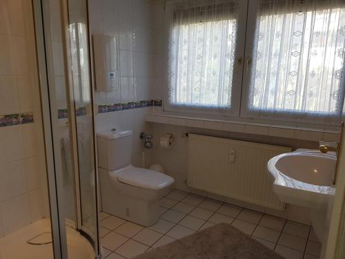 Ένα μπάνιο στο Haus Homann-Schneider, Apartment Stefan