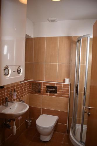 Kúpeľňa v ubytovaní Beška
