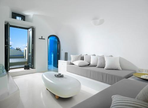 Blue Canaves Boutique Villa