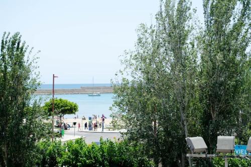 Primera línea en Playa Sur. Plaza Constitución