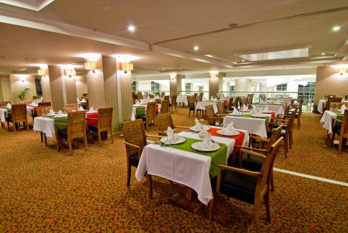 Restaurace v ubytování Adrina Termal Health & SPA Hotel