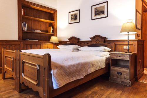 Sandwirth Suites Palais Musilにあるベッド
