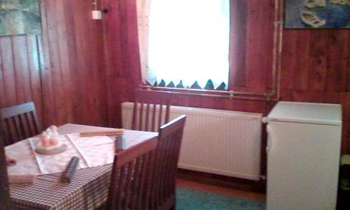 Φωτογραφία από το άλμπουμ του Skriveni raj σε Vrdnik