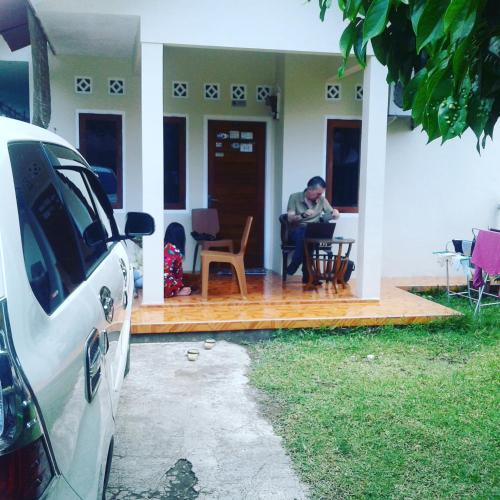 Zahrada ubytování Fajar Home Stay Batukaras