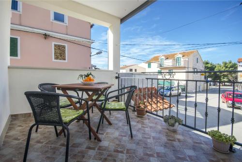 Apartment Franka – Photos 2