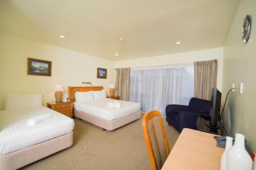 Letto o letti in una camera di Best Western Ellerslie International Hotel