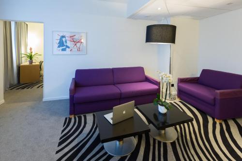 Posezení v ubytování Novotel Poitiers Site du Futuroscope