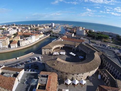 an aerial view of a city and the ocean at Appartamento Via Rieti in Senigallia