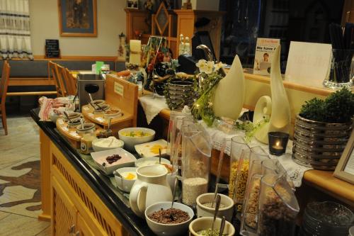 Еда / где поесть недалеко от отеля