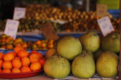 Makanan di atau berdekatan hotel