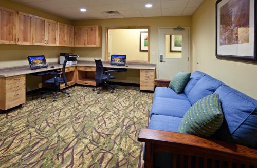 Gallery image of Hawthorn Suites by Wyndham Minot in Minot