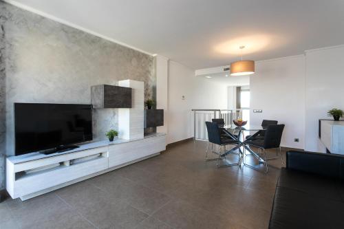 ApartUP Patacona Terrace Duplex I