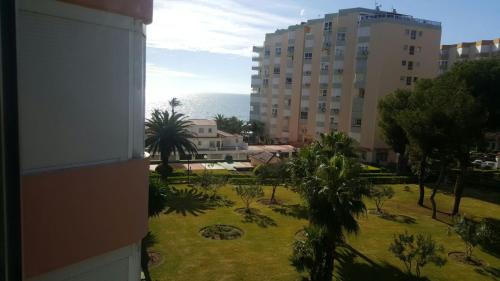 Estudio luminoso junto a la playa