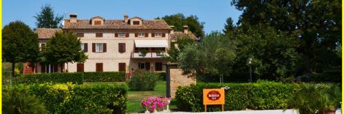 Gallery image of SCHITO 114 Apartments in Treia