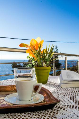 Μπαλκόνι ή βεράντα στο Dreamy Home by the Sea