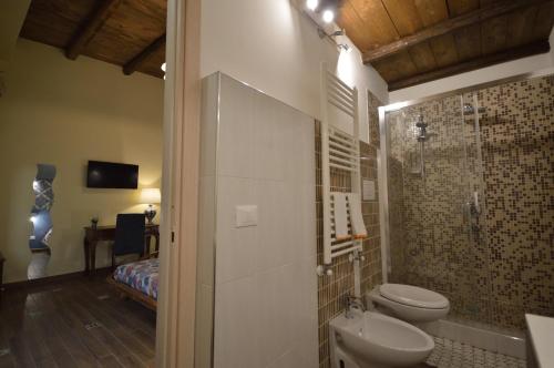 Bagno di Centro Sicilia Rooms-Suites & Terrace