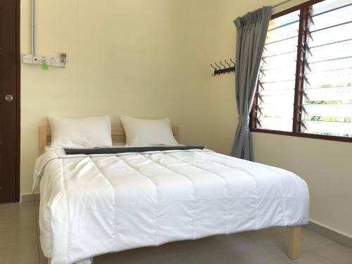 Gallery image of SingSport Holiday House in Mersing