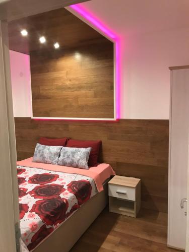 Postel nebo postele na pokoji v ubytování ACO Apartment