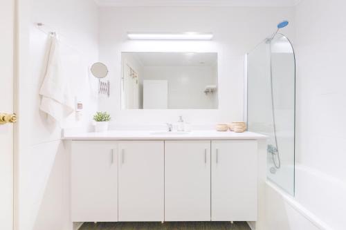 134 Atlantic Garden by NOOK