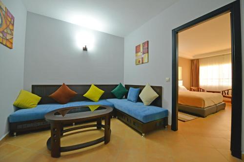 Gallery image of Hôtel Suite Martil in Martil