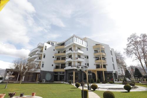 Hotel 1 Maji