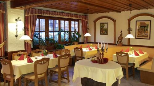 Gallery image of Winzergarten Hotel-Restaurant in Großkarlbach