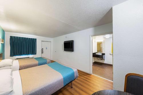 Imagen de la galería de Motel 6-Grand Prairie, TX - Interstate 30, en Grand Prairie