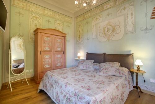 Romantic apartment in the heart of Florence