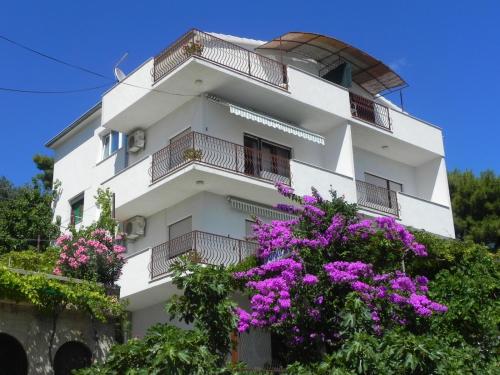 Apartments STANIĆ - comfortable holiday accommodation!