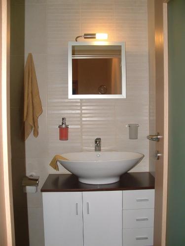 Bany a Triton Apartment